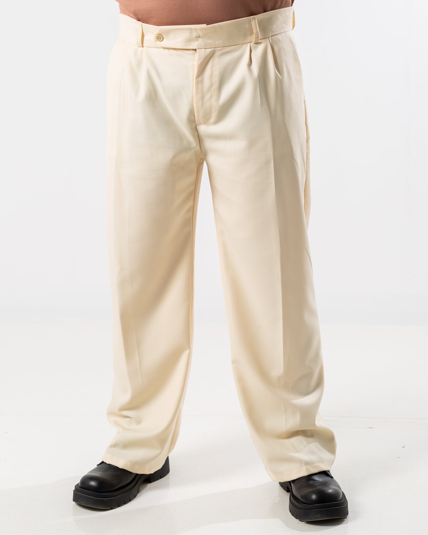 PLEATED PANTS
