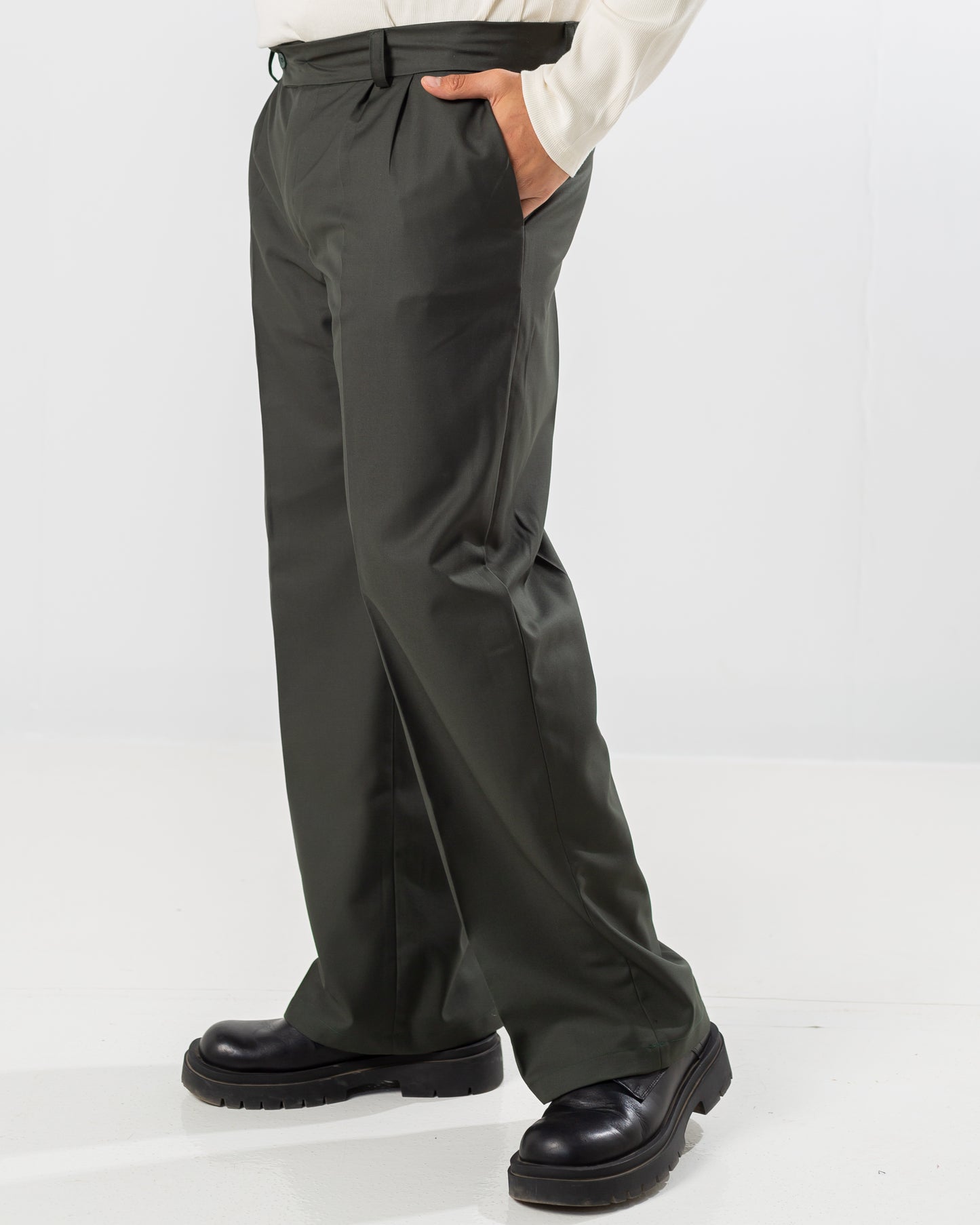 PLEATED PANTS DARK GREEN (ALL SEASONS)